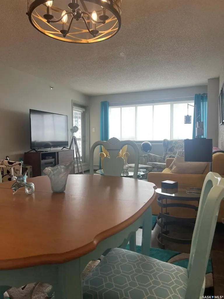 311 6th Avenue N Saskatoon SK S7K 7A9