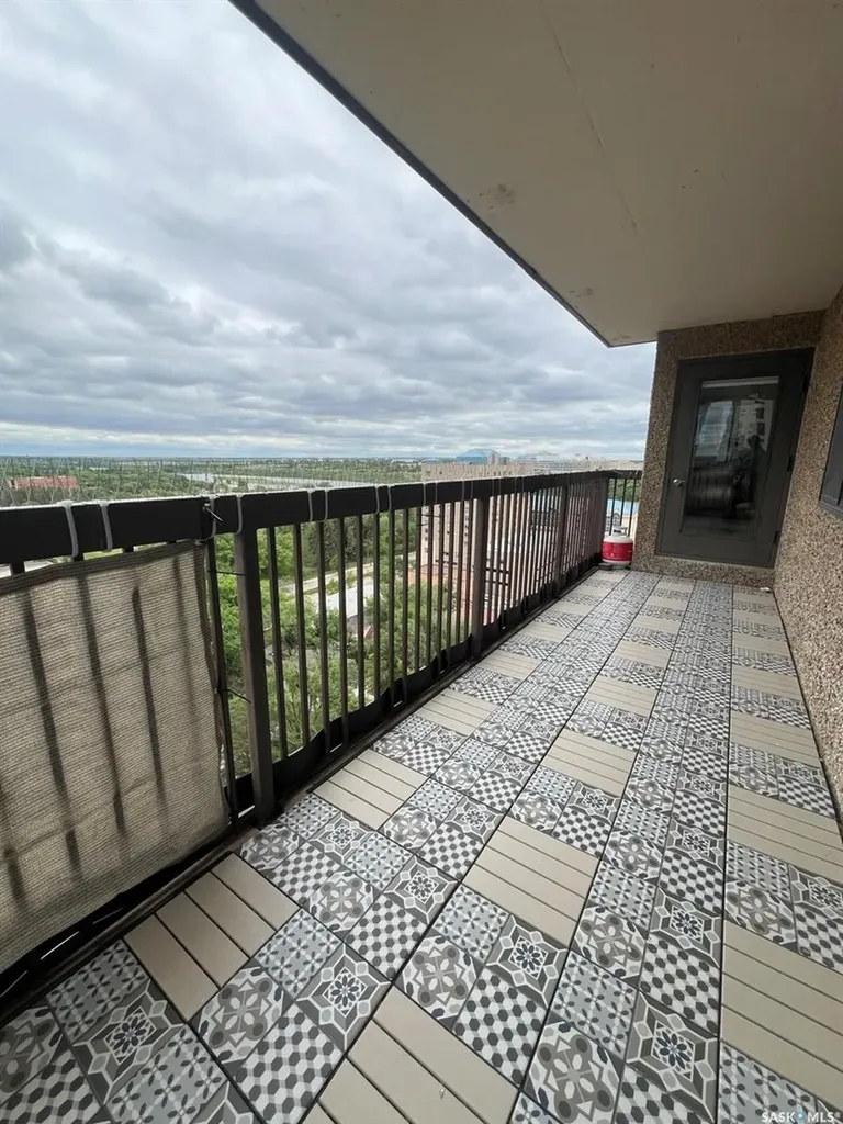 311 6th Avenue N Saskatoon SK S7K 7A9