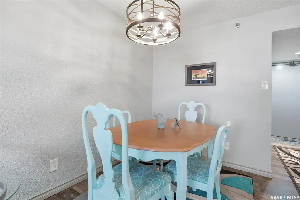 311 6th Avenue N Saskatoon SK S7K 7A9