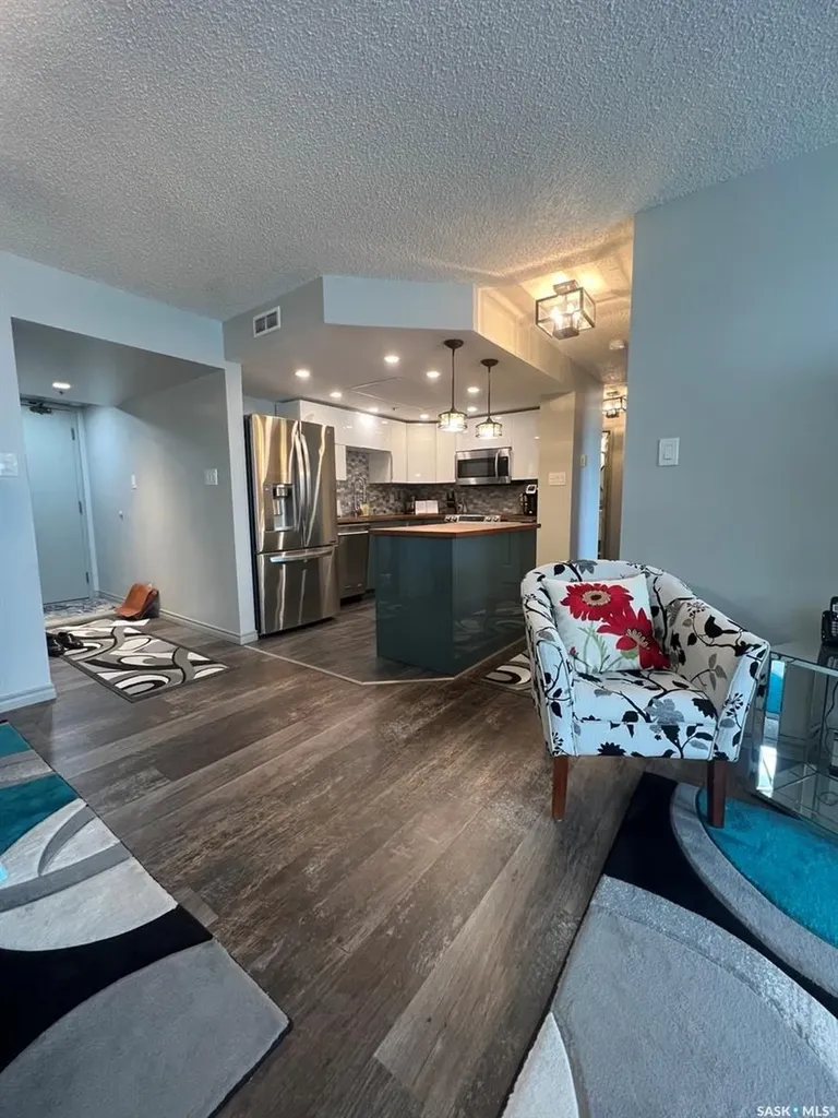 311 6th Avenue N Saskatoon SK S7K 7A9