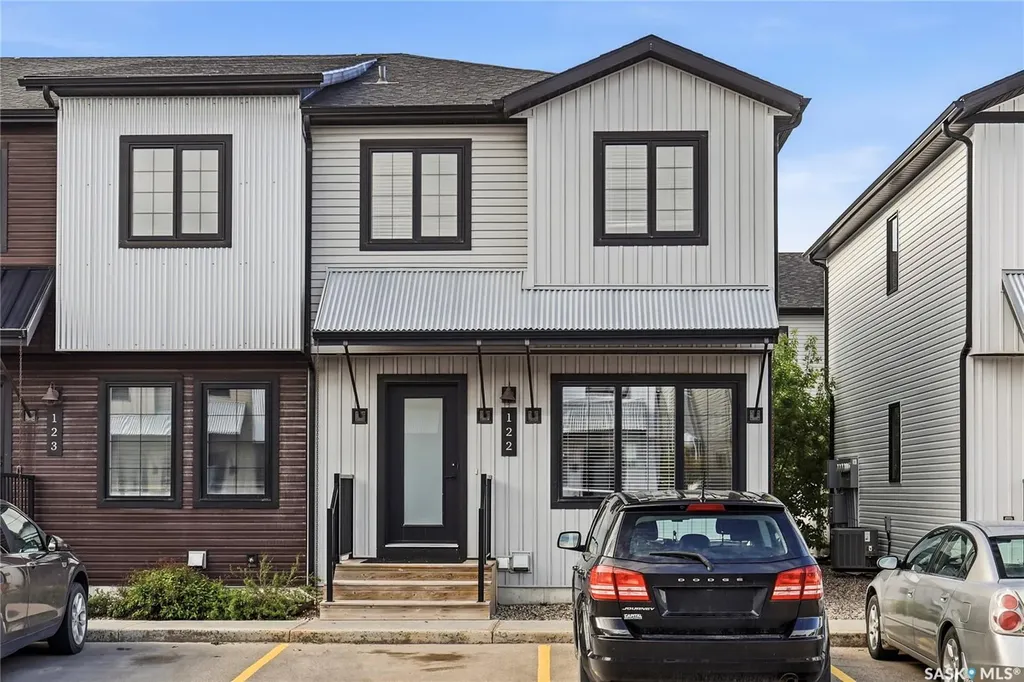 2715 Narcisse Drive Regina SK S4X 0P8