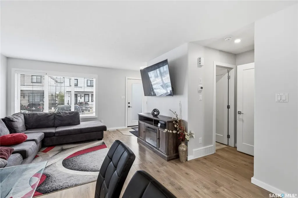 2715 Narcisse Drive Regina SK S4X 0P8