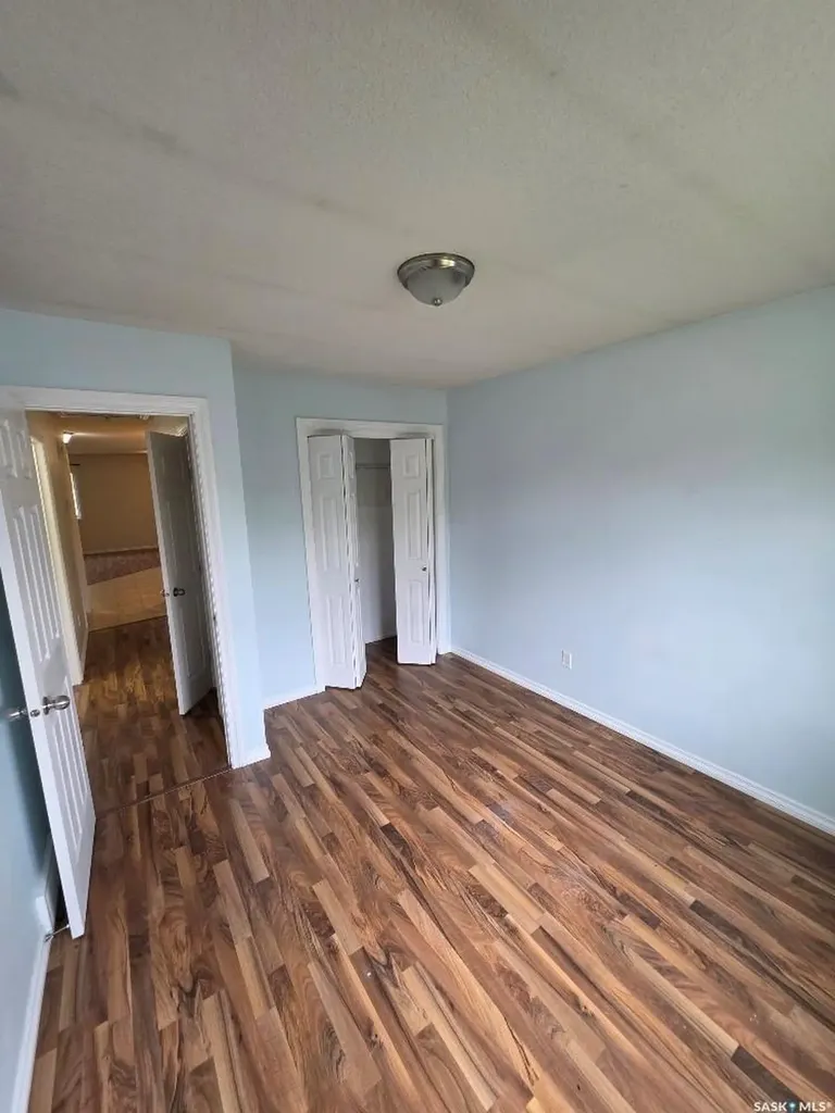 706 Rae Street Regina SK S4T 2A9