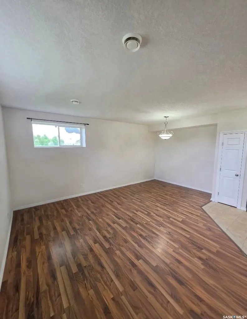 706 Rae Street Regina SK S4T 2A9