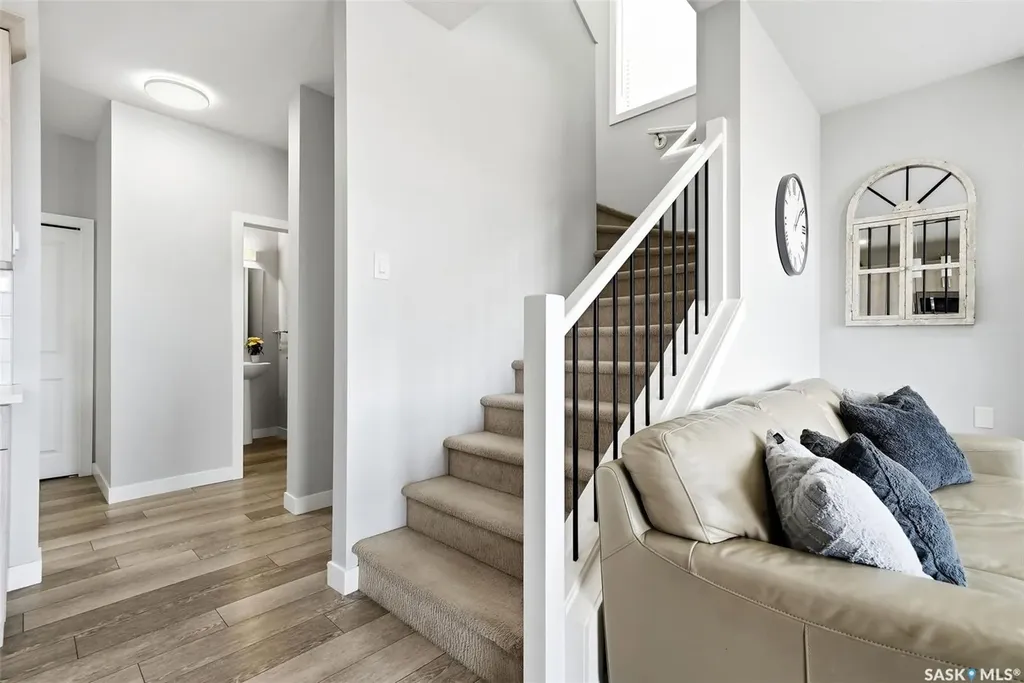 7944 Barley Crescent Regina SK S4Y 0E6