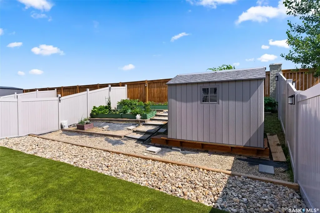7944 Barley Crescent Regina SK S4Y 0E6