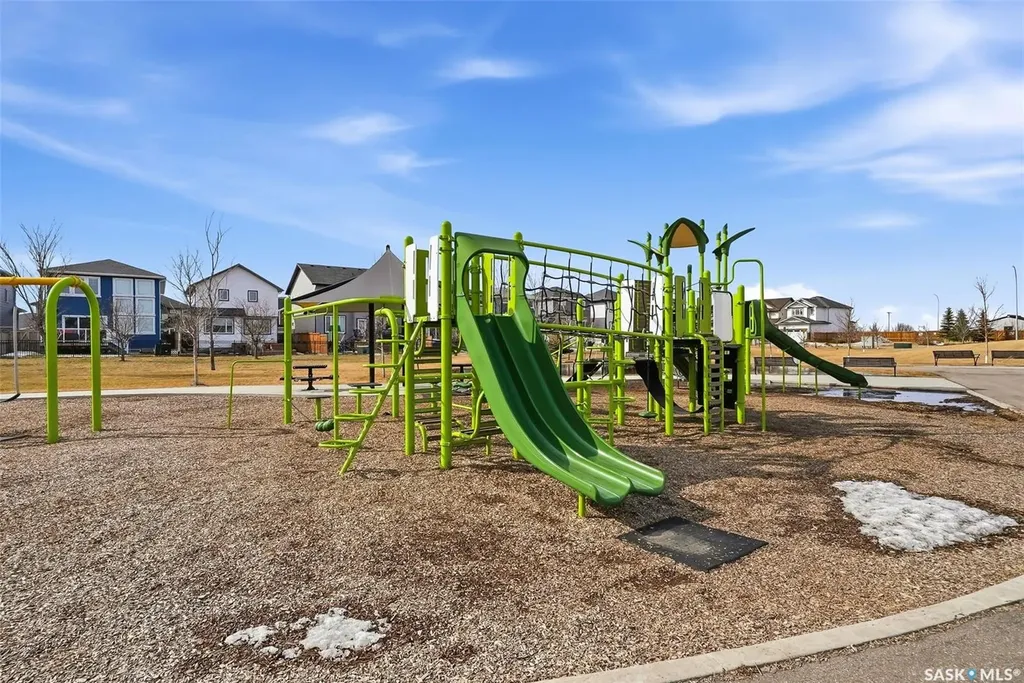 7944 Barley Crescent Regina SK S4Y 0E6