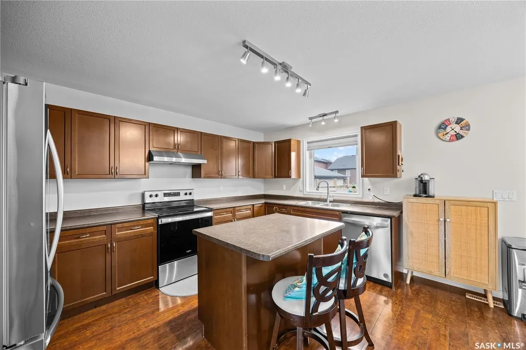 610 Stonebridge Common Saskatoon SK S7K 0M9
