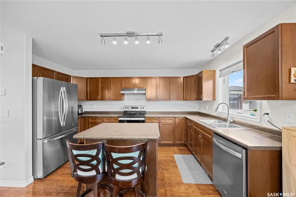 610 Stonebridge Common Saskatoon SK S7K 0M9