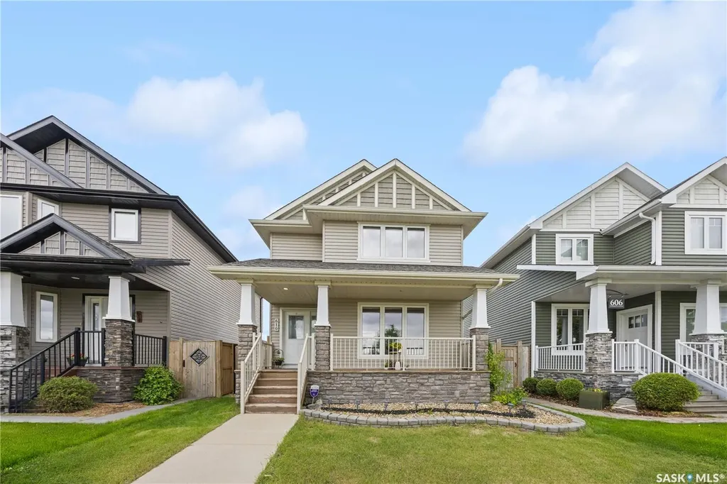 610 Stonebridge Common Saskatoon SK S7K 0M9