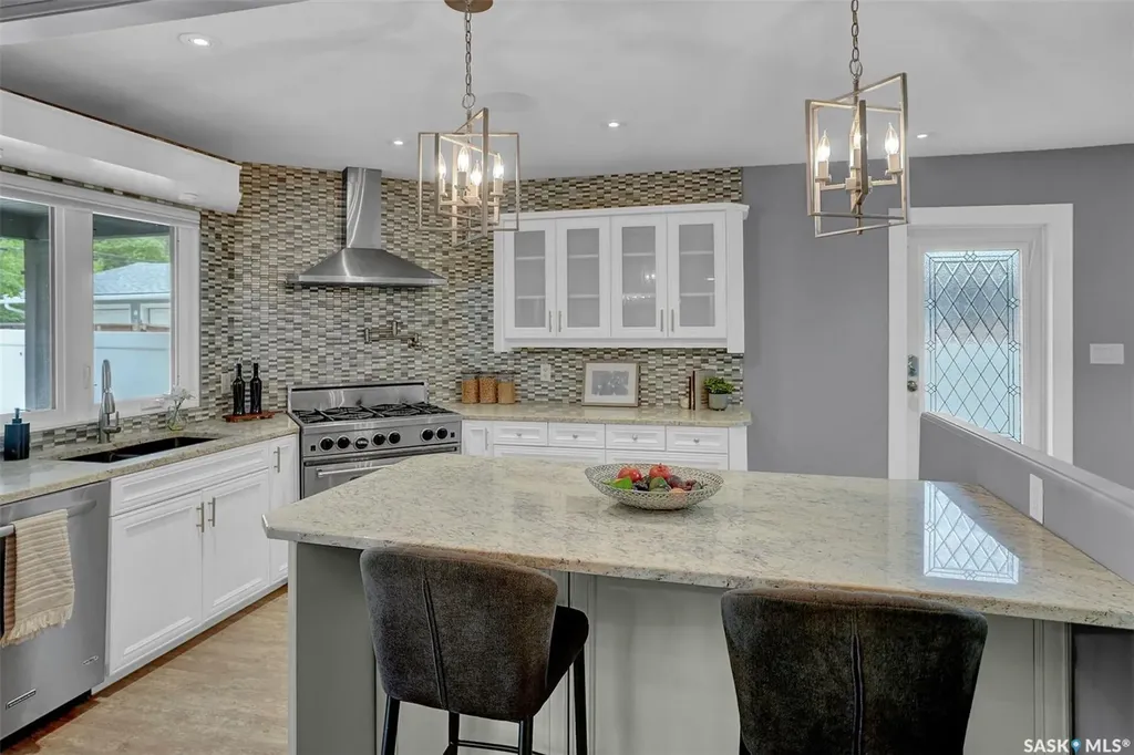 3536 Albert Street Regina SK S4S 3P5