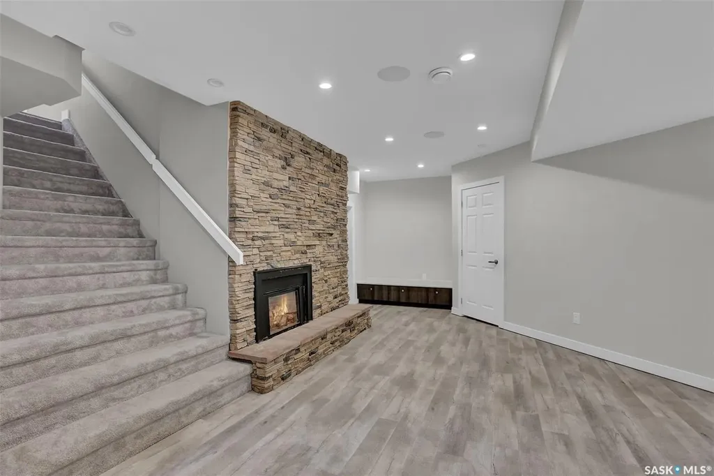 3536 Albert Street Regina SK S4S 3P5