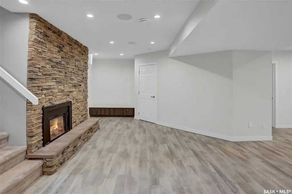 3536 Albert Street Regina SK S4S 3P5