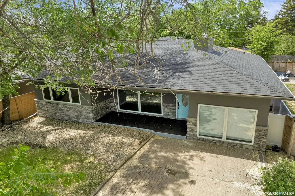3536 Albert Street Regina SK S4S 3P5