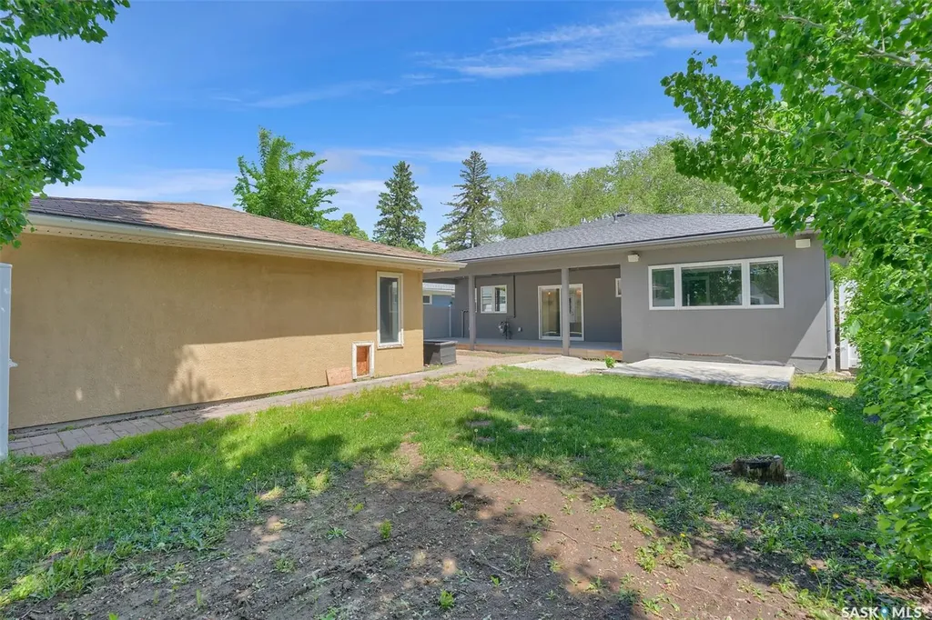 3536 Albert Street Regina SK S4S 3P5