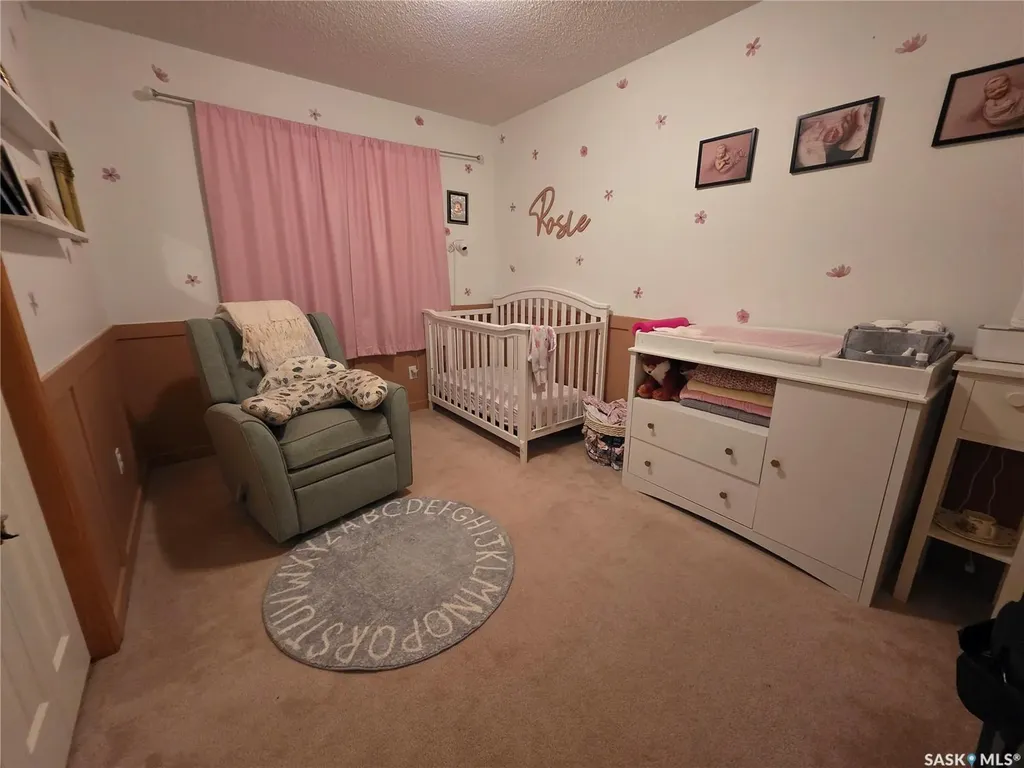705 Sun Valley Drive Estevan SK S4A 2R1