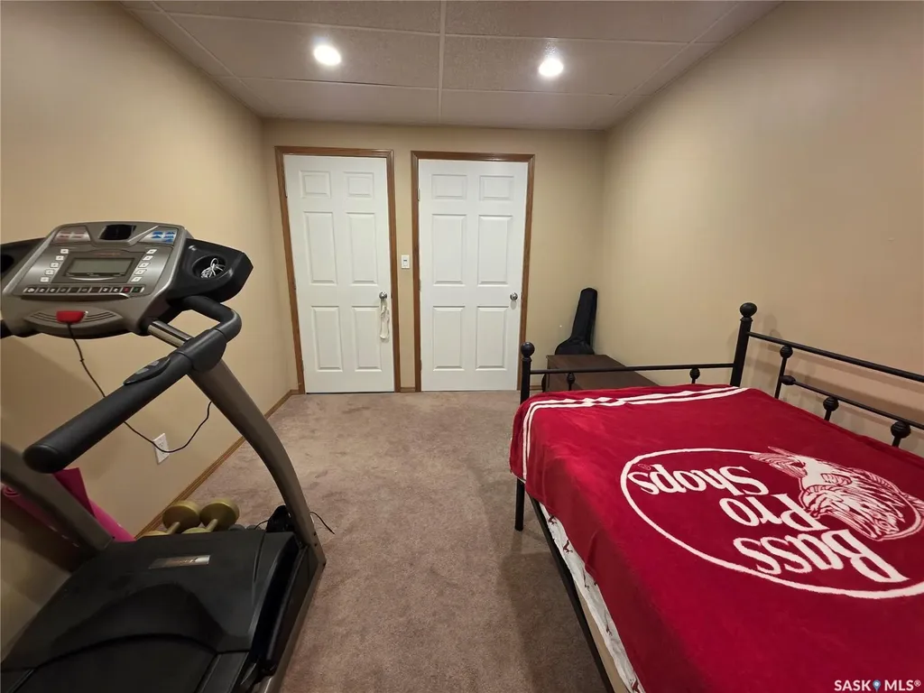 705 Sun Valley Drive Estevan SK S4A 2R1