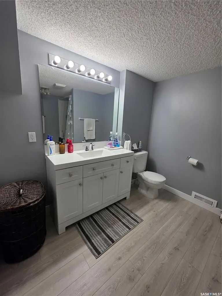 705 Sun Valley Drive Estevan SK S4A 2R1