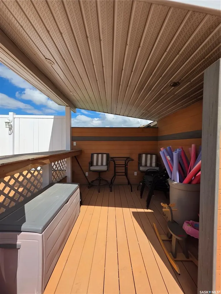 705 Sun Valley Drive Estevan SK S4A 2R1