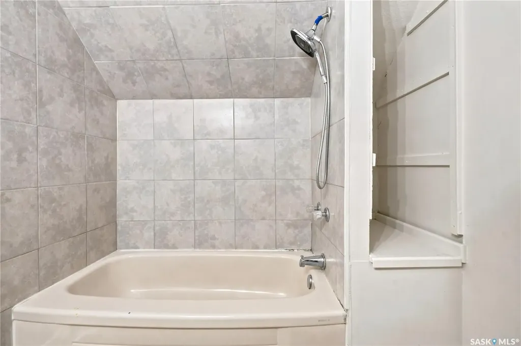 2344 Toronto Street Regina SK S4P 1N6