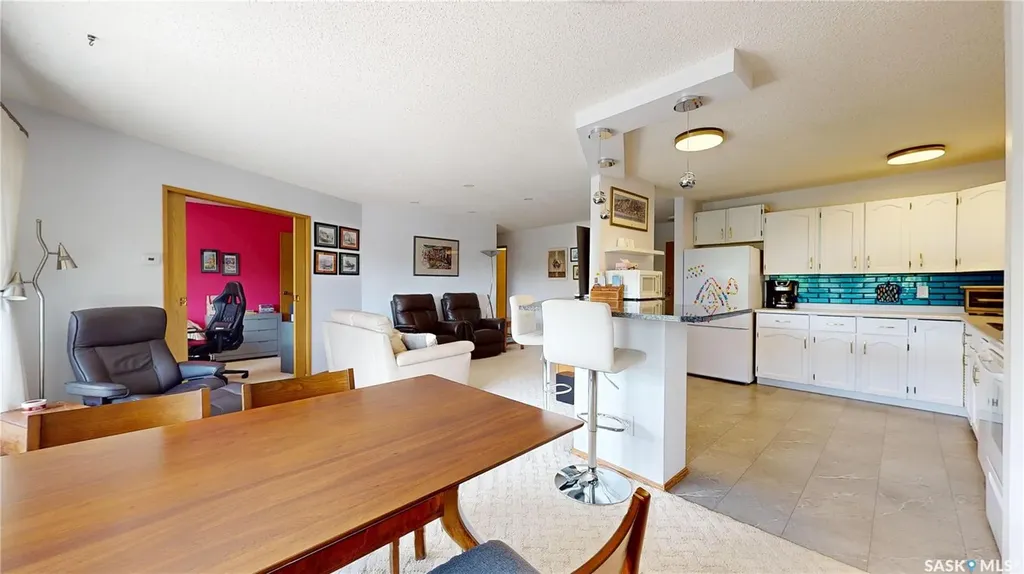 2727 Victoria Avenue Regina SK S4T 1K4