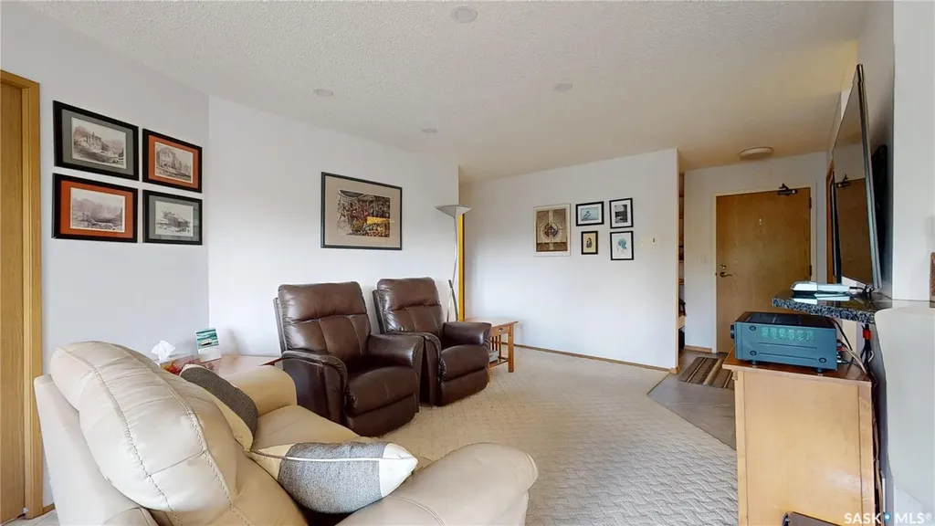2727 Victoria Avenue Regina SK S4T 1K4
