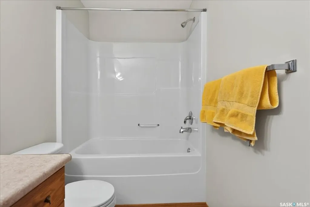 6 Lorne Place Regina SK S4R 8B3
