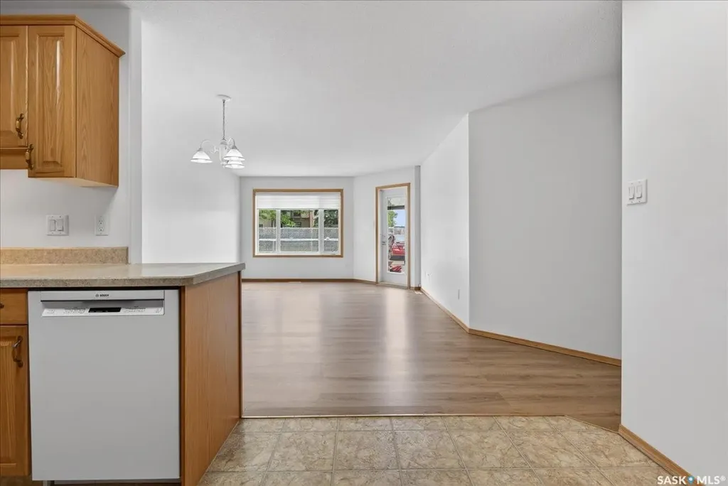 6 Lorne Place Regina SK S4R 8B3