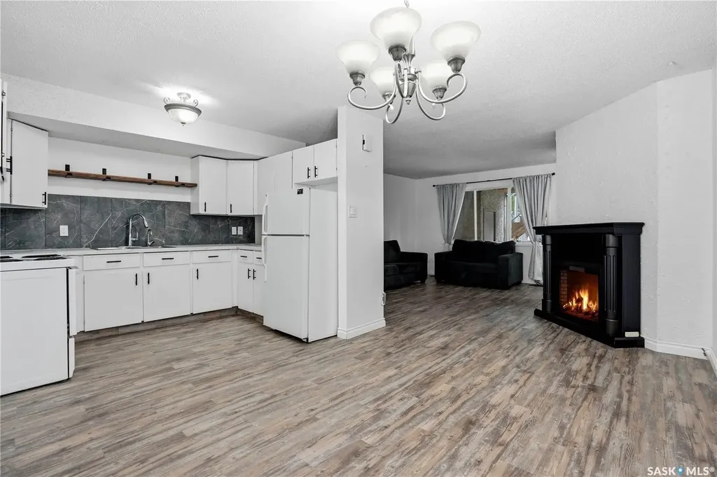 6906 Blakeney Drive Regina SK S4X 2N5