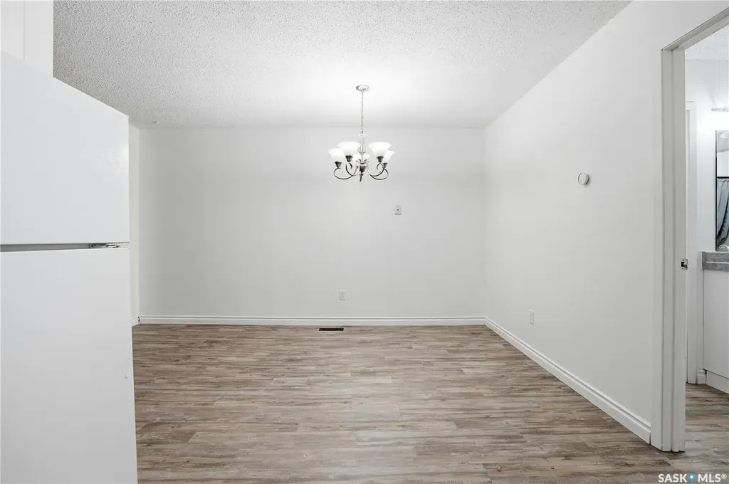 6906 Blakeney Drive Regina SK S4X 2N5