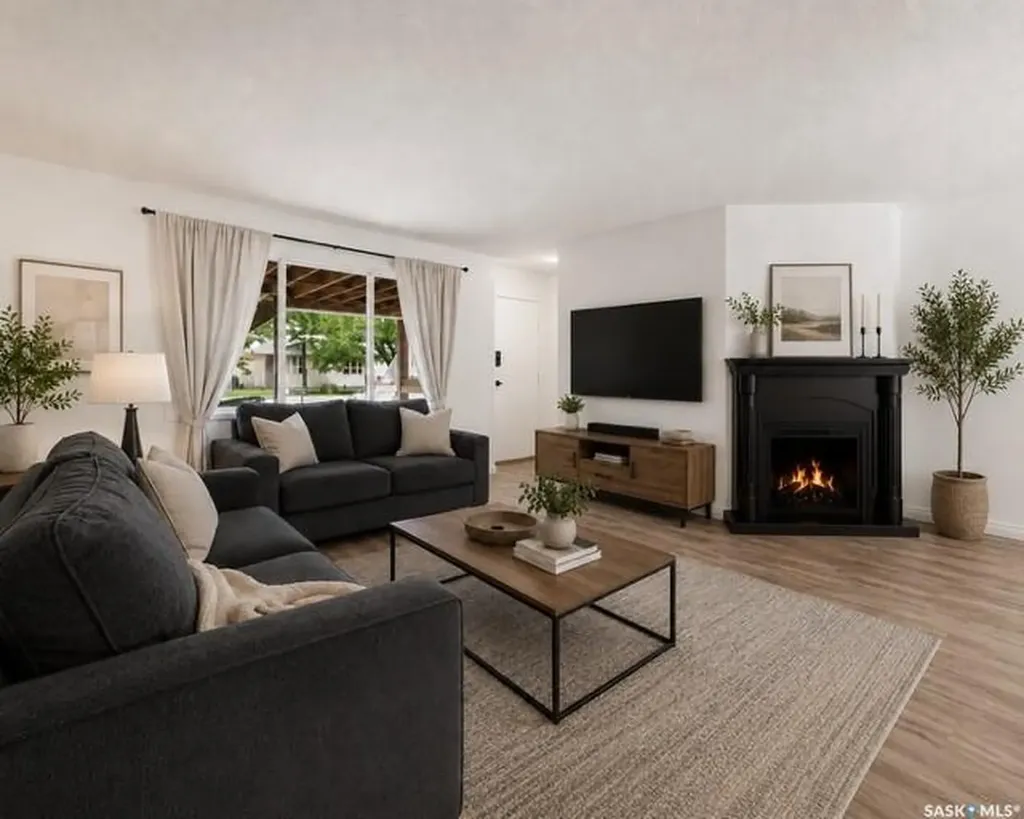 6906 Blakeney Drive Regina SK S4X 2N5