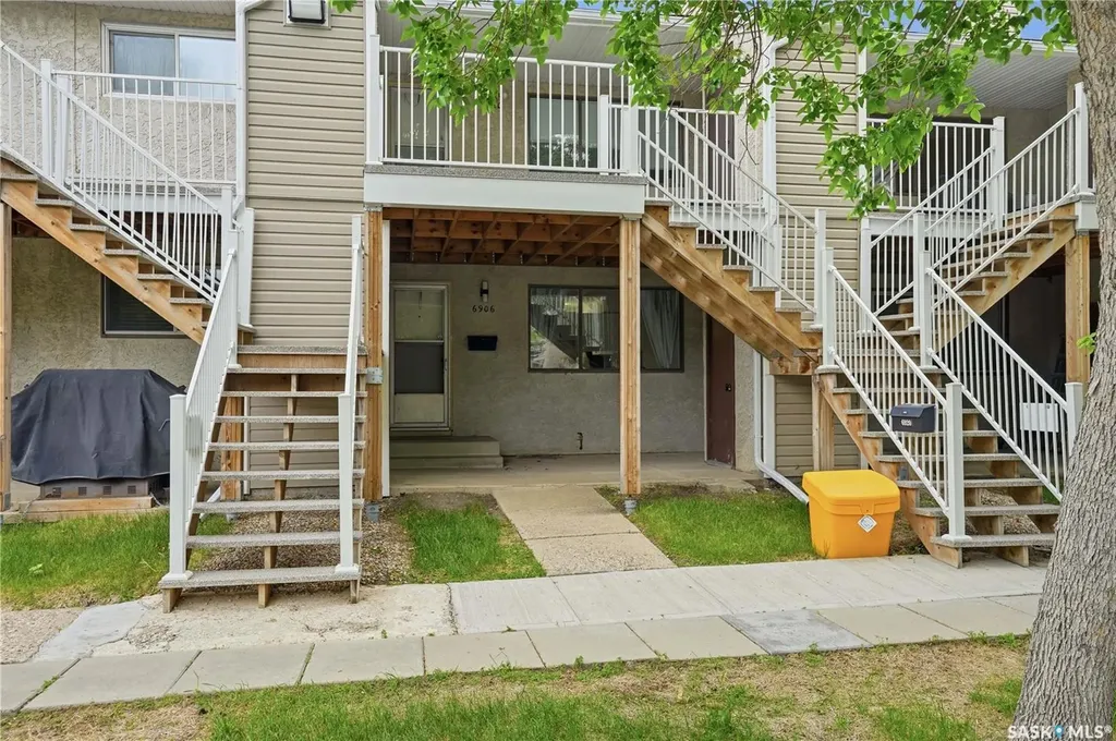 6906 Blakeney Drive Regina SK S4X 2N5