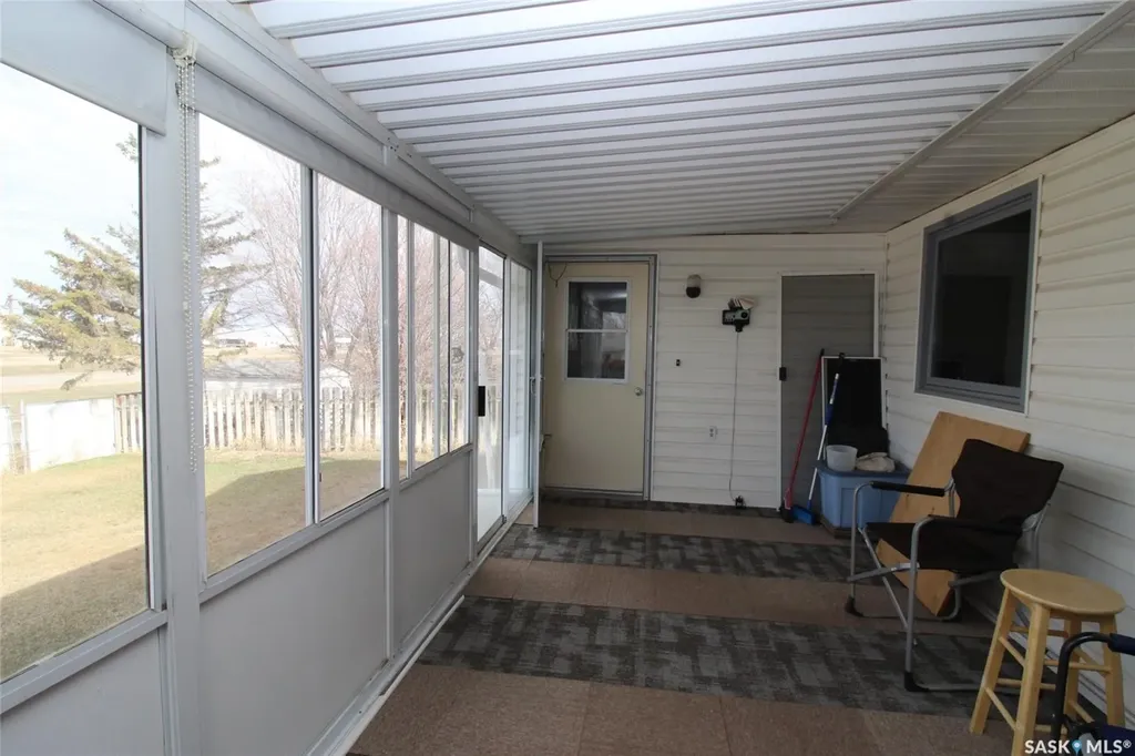 595 9th Street W Shaunavon SK S0N 2M0