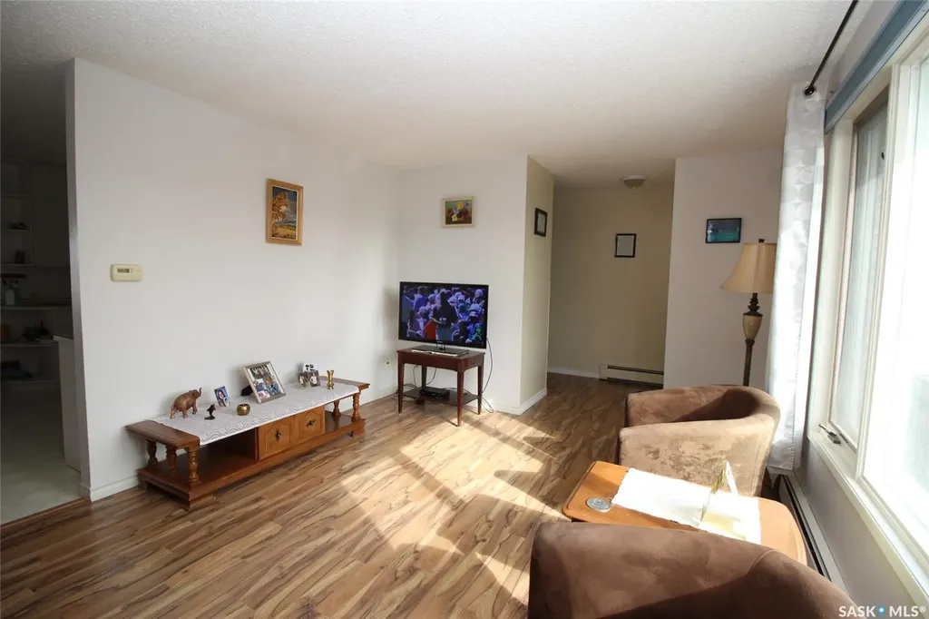 595 9th Street W Shaunavon SK S0N 2M0