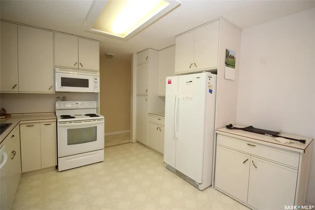 595 9th Street W Shaunavon SK S0N 2M0