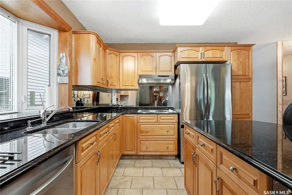 131 Nokomis Crescent Saskatoon SK S7K 5O9