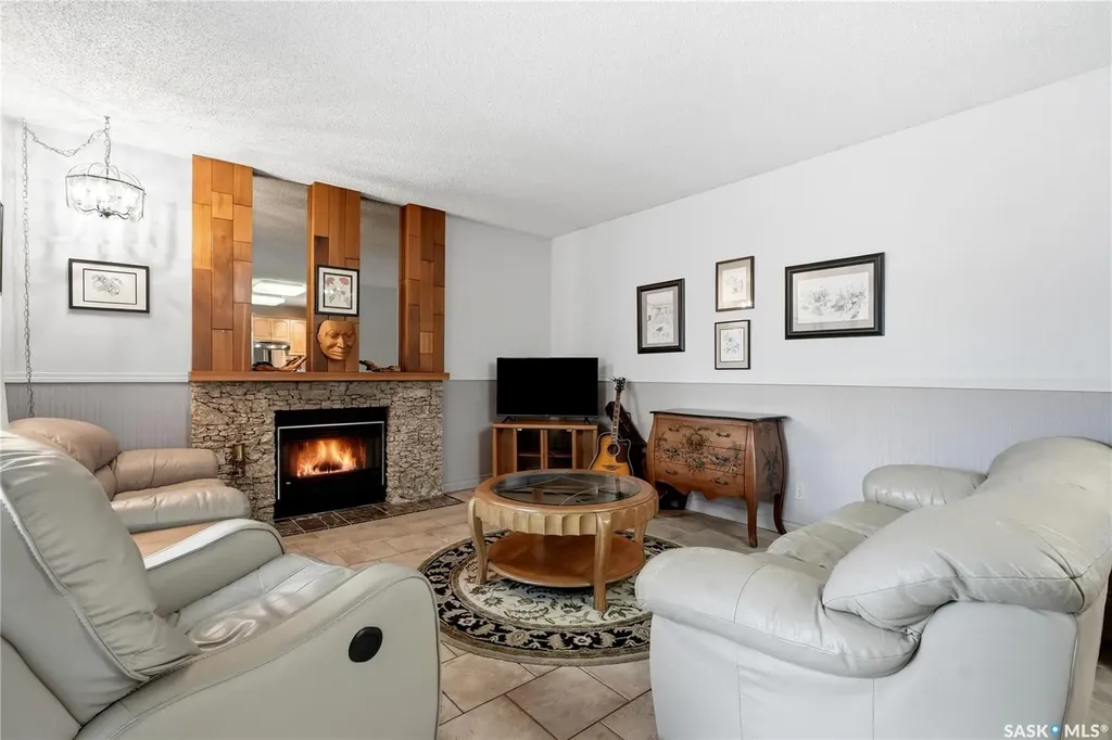 131 Nokomis Crescent Saskatoon SK S7K 5O9
