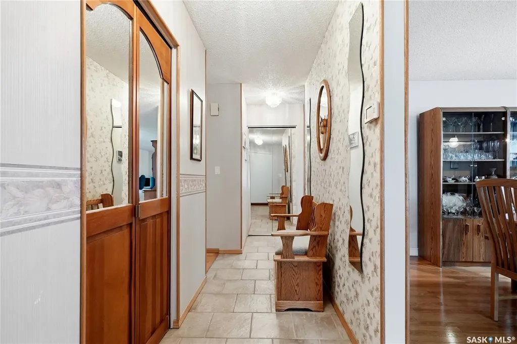 131 Nokomis Crescent Saskatoon SK S7K 5O9
