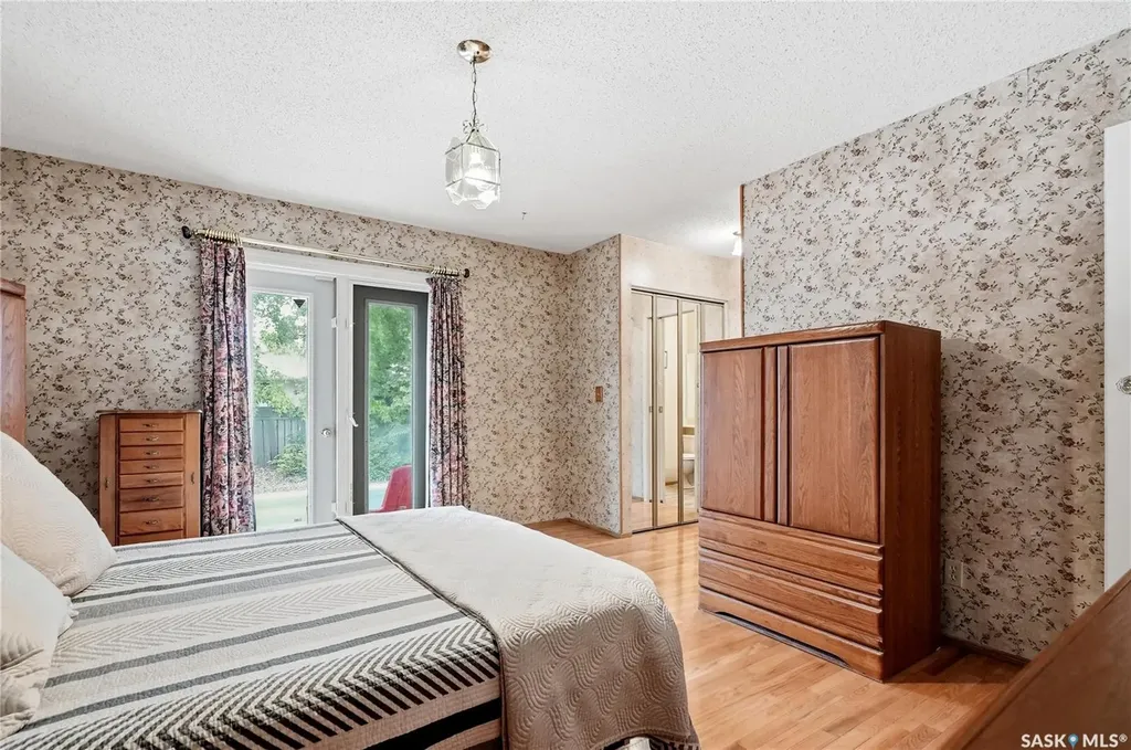 131 Nokomis Crescent Saskatoon SK S7K 5O9