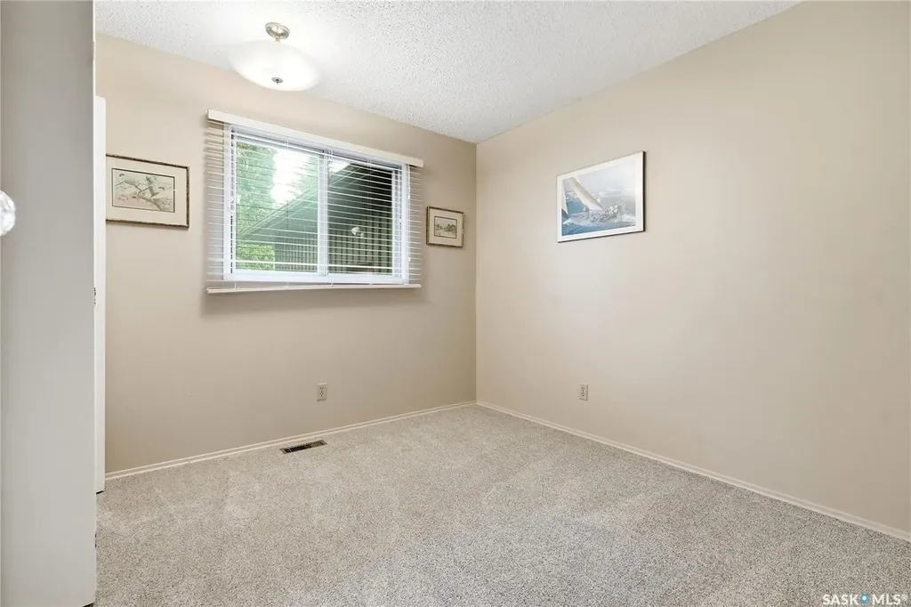 131 Nokomis Crescent Saskatoon SK S7K 5O9