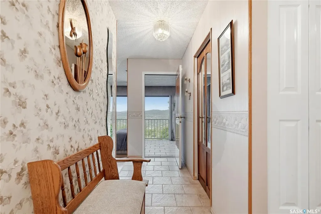 131 Nokomis Crescent Saskatoon SK S7K 5O9