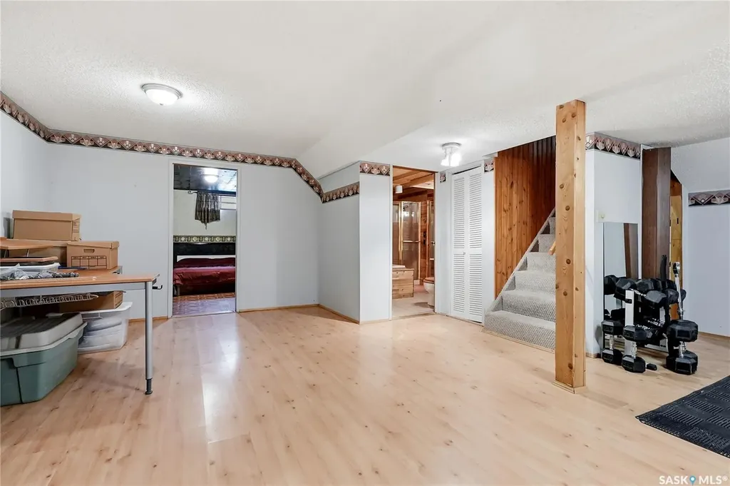 131 Nokomis Crescent Saskatoon SK S7K 5O9