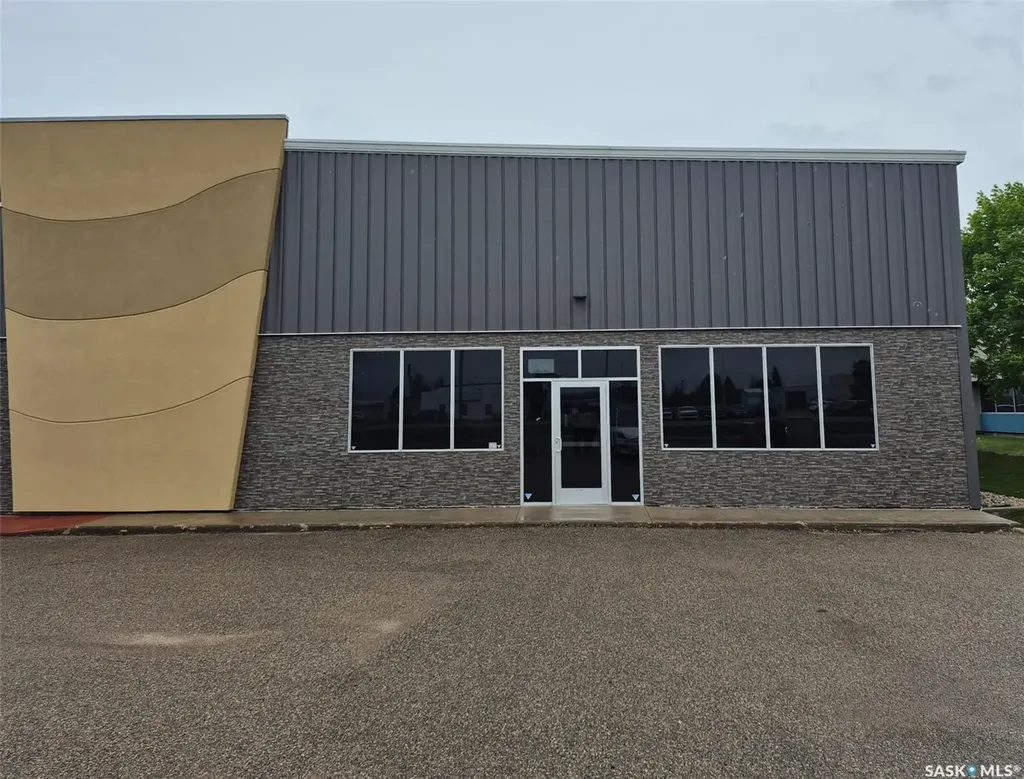 464 Broadway Street E Yorkton SK S3N 2X3