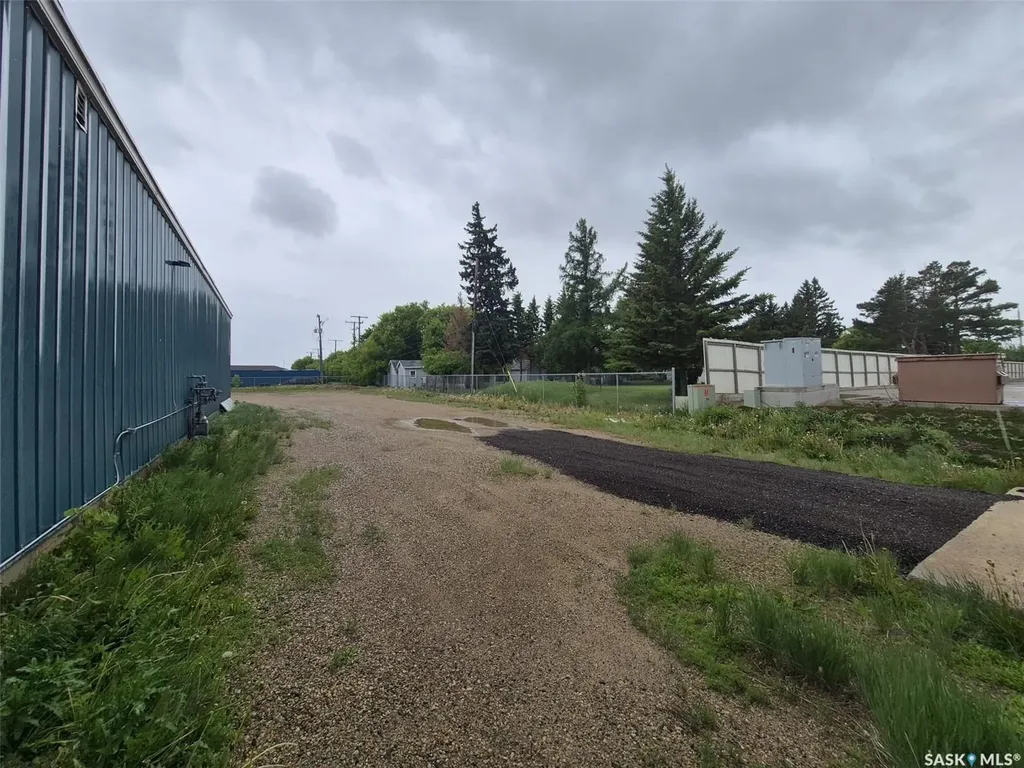 464 Broadway Street E Yorkton SK S3N 2X3
