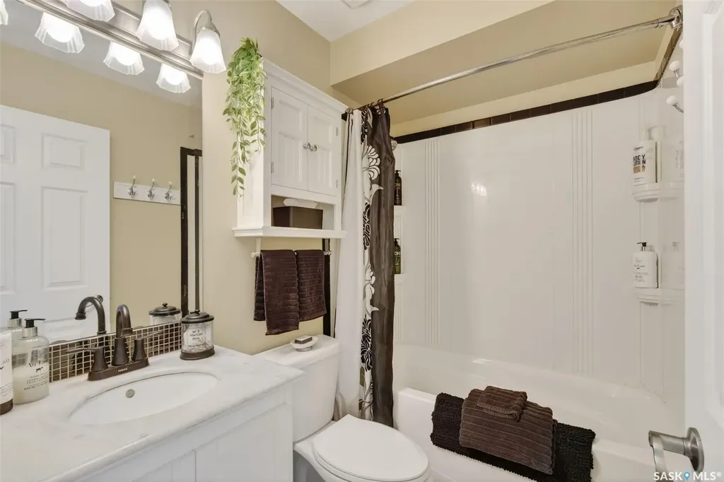 603 Marine Drive Lakeland Rm No. 521 SK S0J 0N0