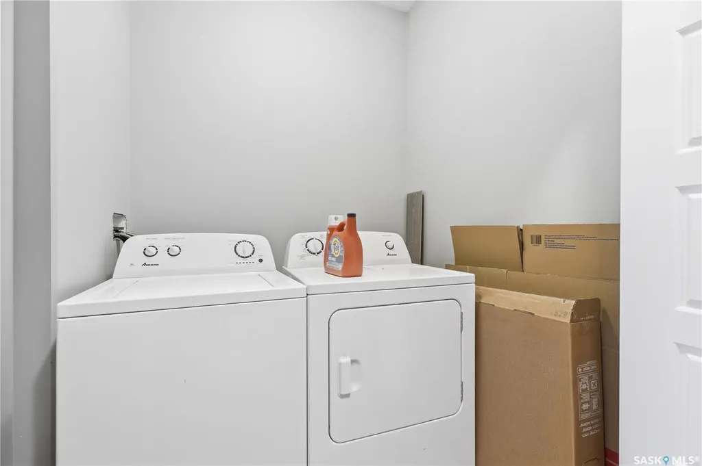 1931 Connaught Street Regina SK S4T 4T6