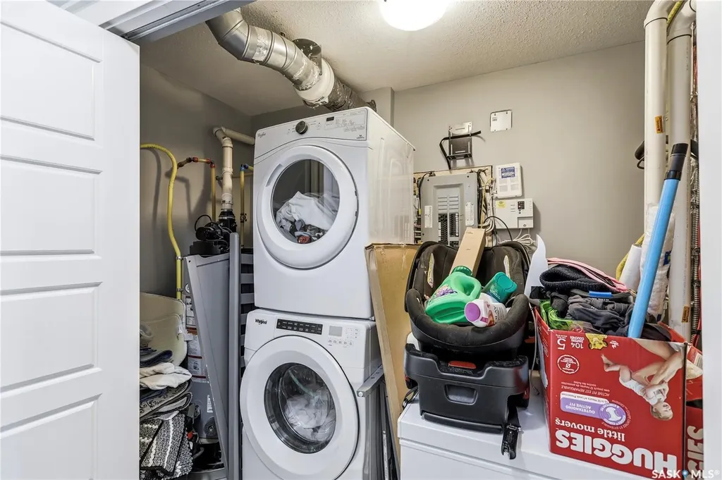 1931 Connaught Street Regina SK S4T 4T6