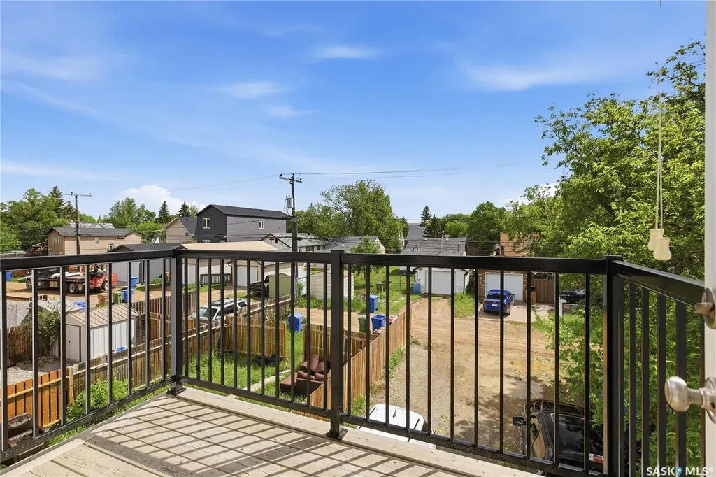 1931 Connaught Street Regina SK S4T 4T6