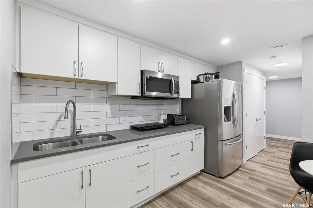 1931 Connaught Street Regina SK S4T 4T6