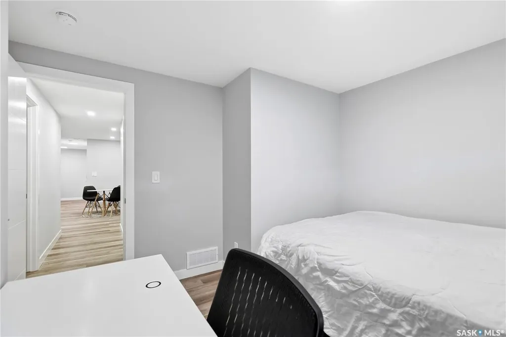 1931 Connaught Street Regina SK S4T 4T6